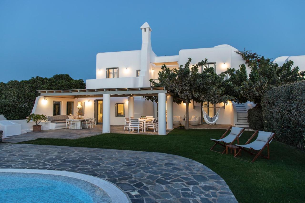 Aqua Breeze Villas On The Beach Pláka Exteriér fotografie